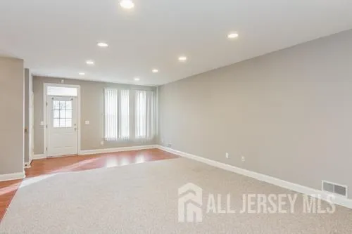 $3,500 | 68 Franklin School Way, Metuchen, NJ 08840