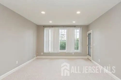 $3,500 | 68 Franklin School Way, Metuchen, NJ 08840