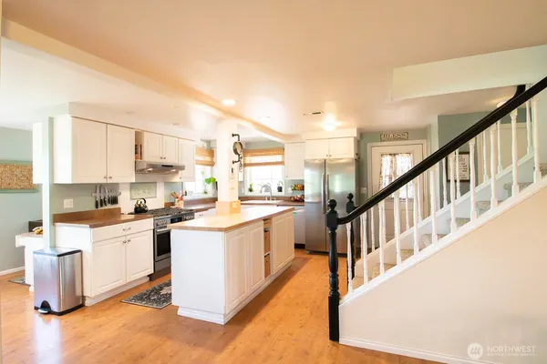 $1,100,000 | 3001 Pullman Albion Road, Pullman, WA 99163