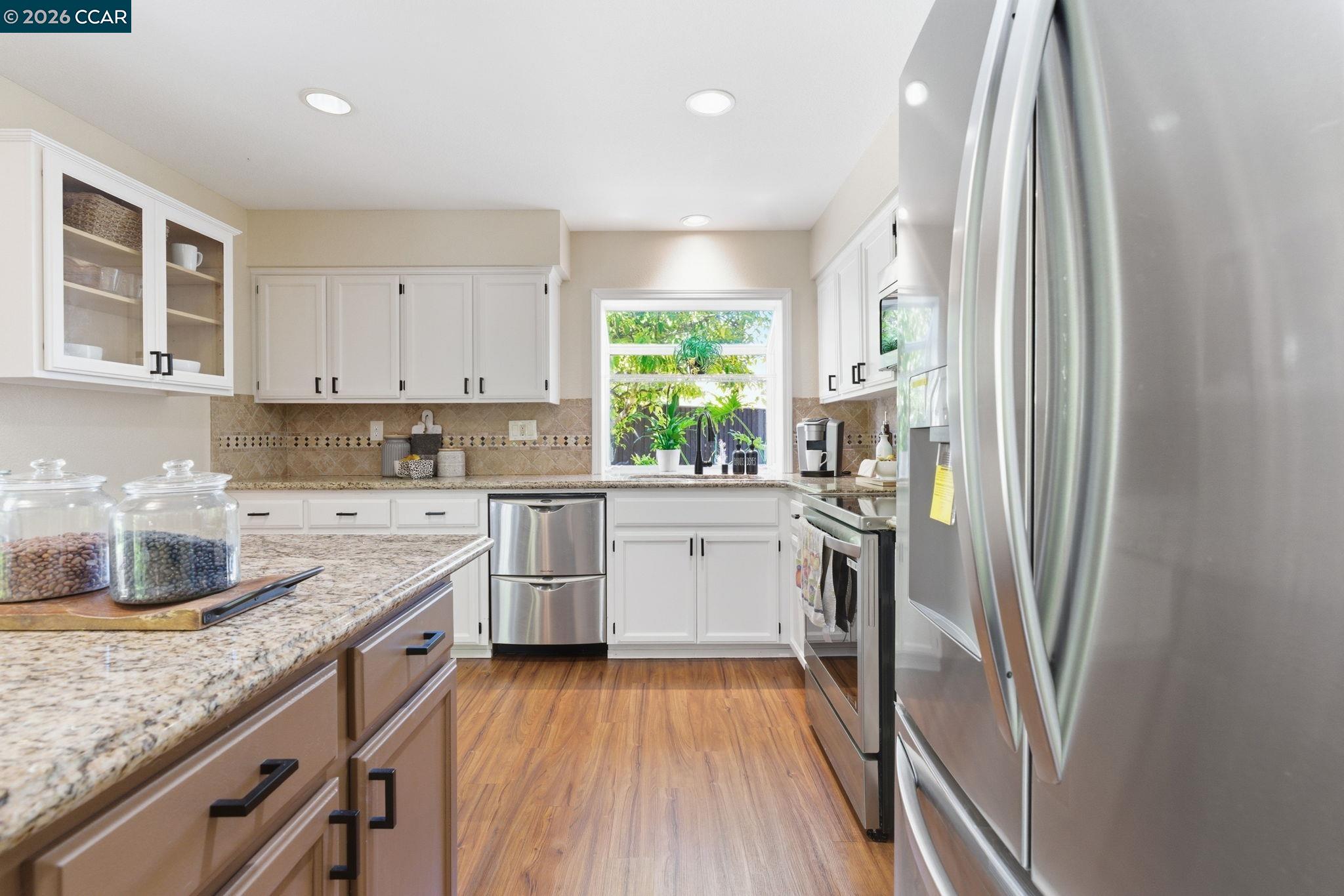 405 Southwest Tradewinds Court Bay Point, CA 94565 - Photo 21 of 60
