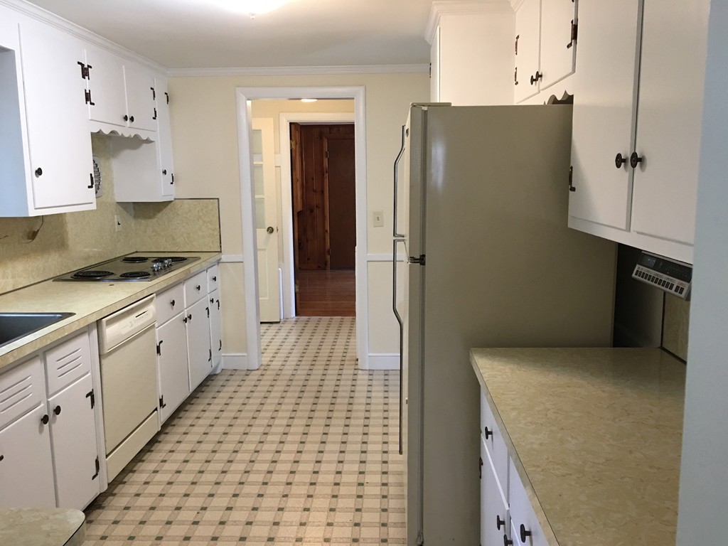 7 Priscilla Road Lynnfield, MA 01940 - Photo 13 of 30 Gallery Image 13