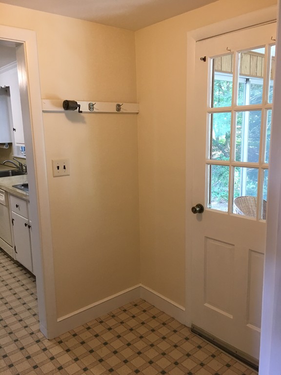 7 Priscilla Road Lynnfield, MA 01940 - Photo 18 of 30 Gallery Image 18