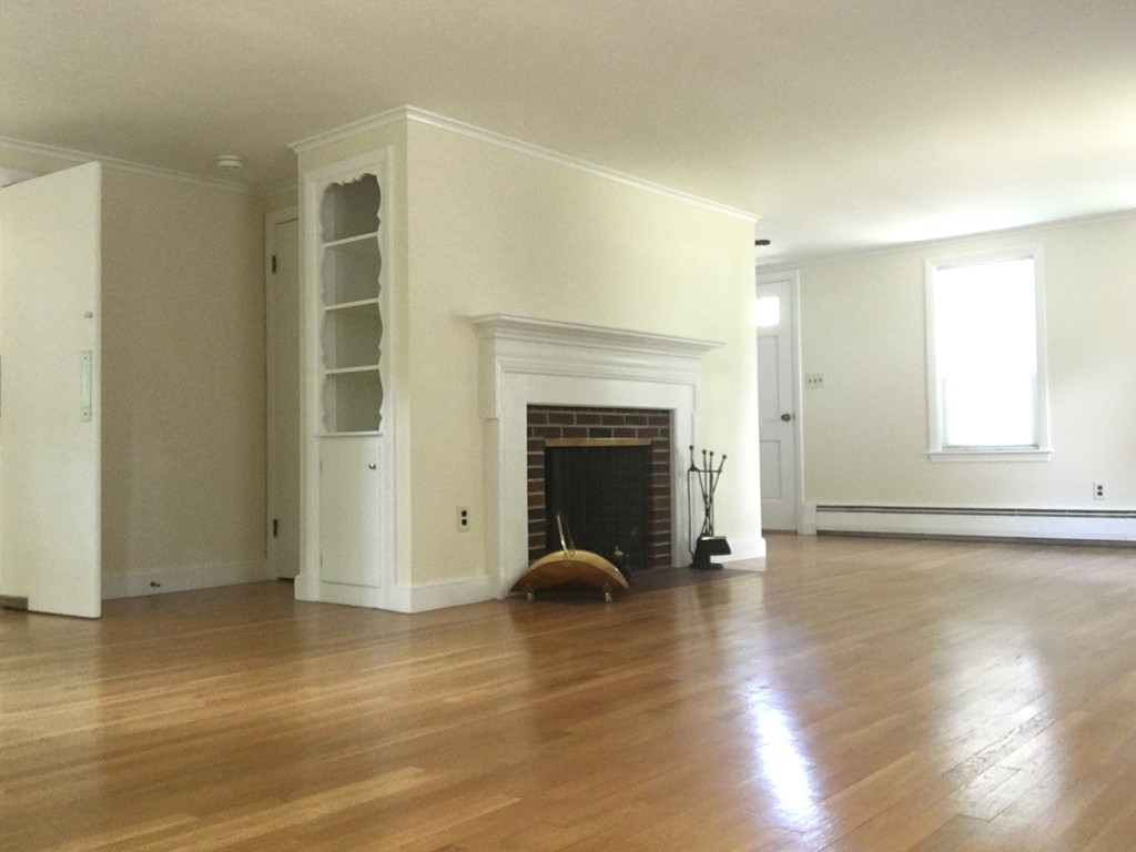 7 Priscilla Road Lynnfield, MA 01940 - Photo 6 of 30 Gallery Image 6