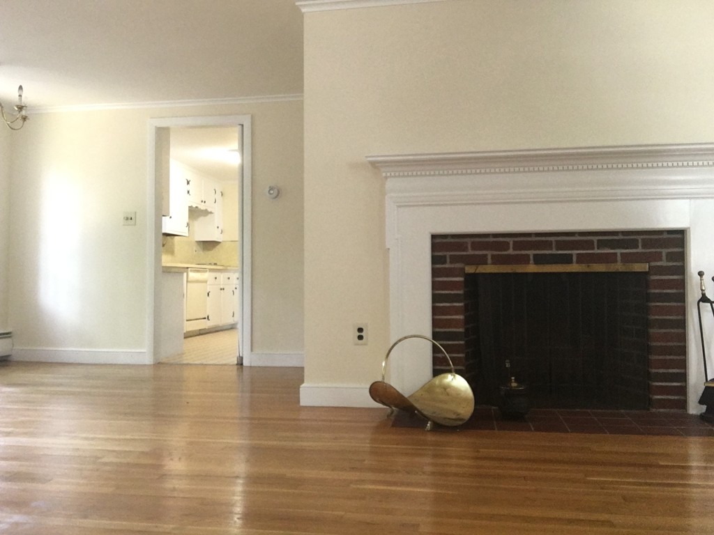 7 Priscilla Road Lynnfield, MA 01940 - Photo 7 of 30 Gallery Image 7