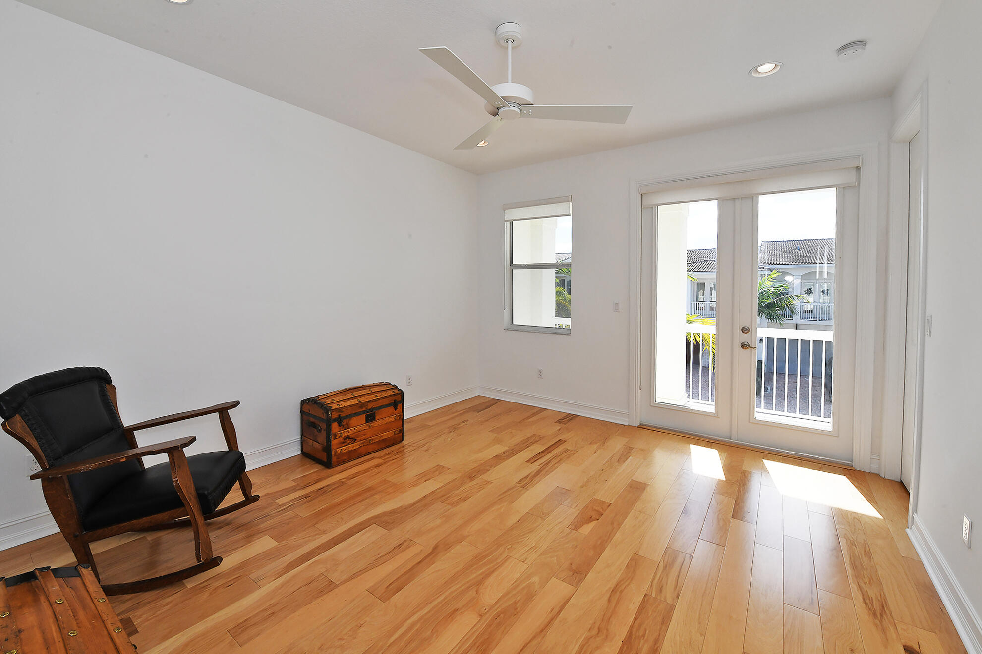 100 Northwest 69th Circle, Unit 68 Boca Raton, FL 33487 - Photo 33 of 49 Front Bedroom