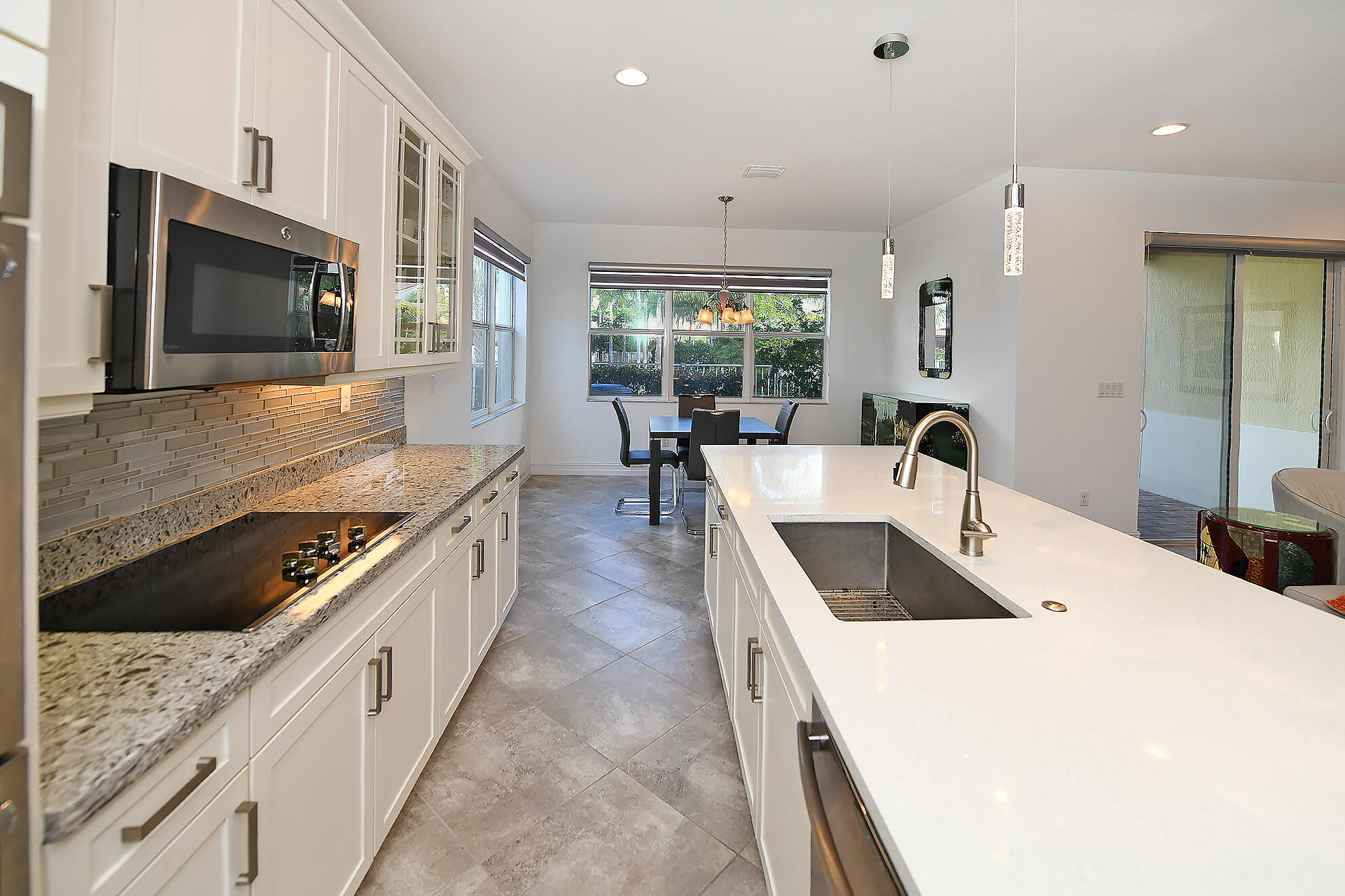 100 Northwest 69th Circle, Unit 68 Boca Raton, FL 33487 - Photo 5 of 49 Kitchen