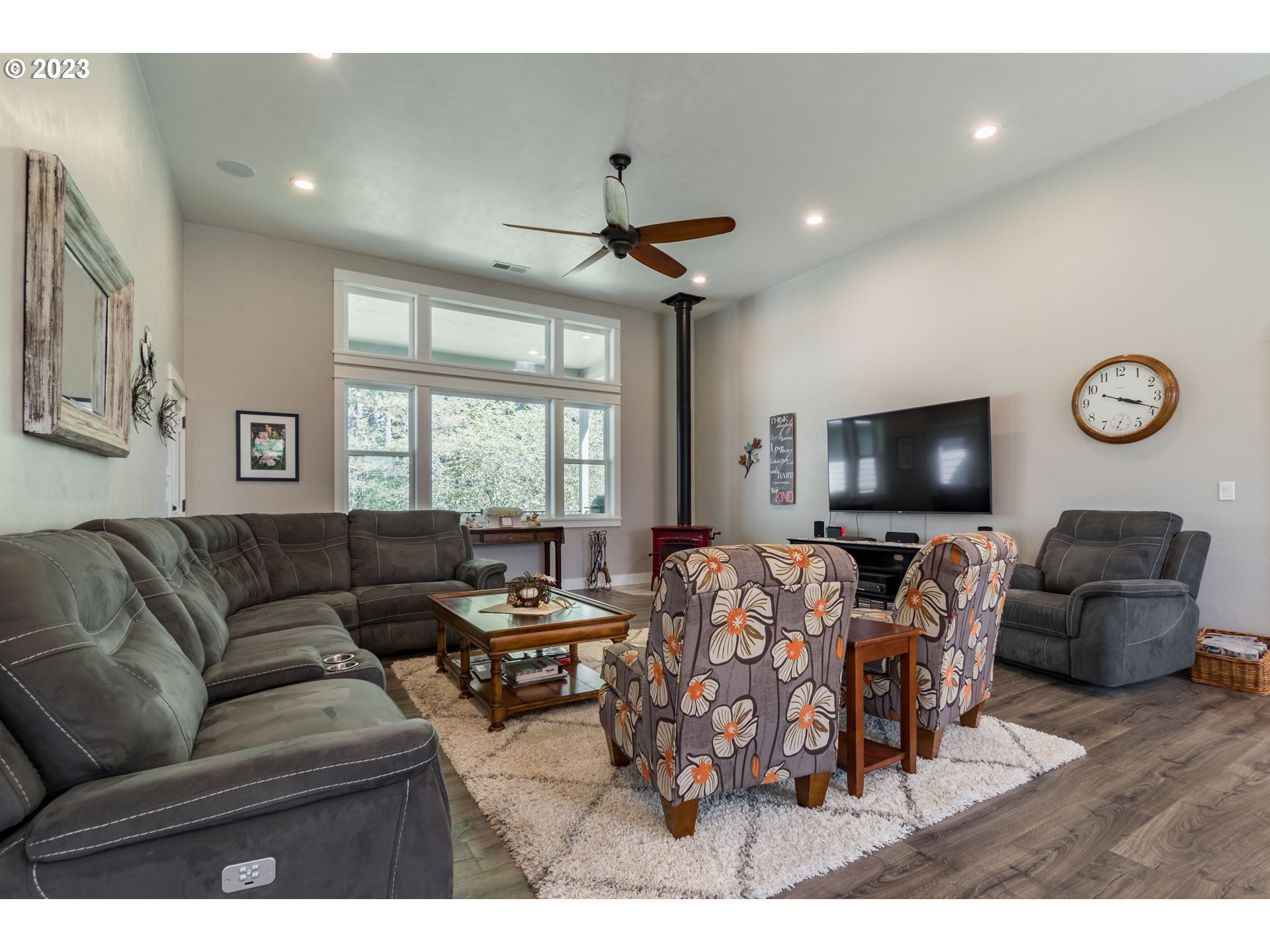 89739 Demming Road Elmira, OR 97437 - Photo 8 of 47 Gallery Image 8