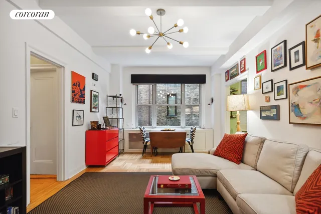 $1,200,000 | 30 5th Avenue, Unit 3B | Greenwich Village
