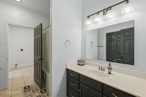 $339,900 | 504 Fairway Drive, Athens, TN 37303