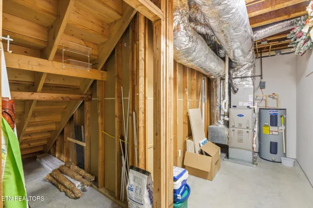 $339,900 | 504 Fairway Drive, Athens, TN 37303