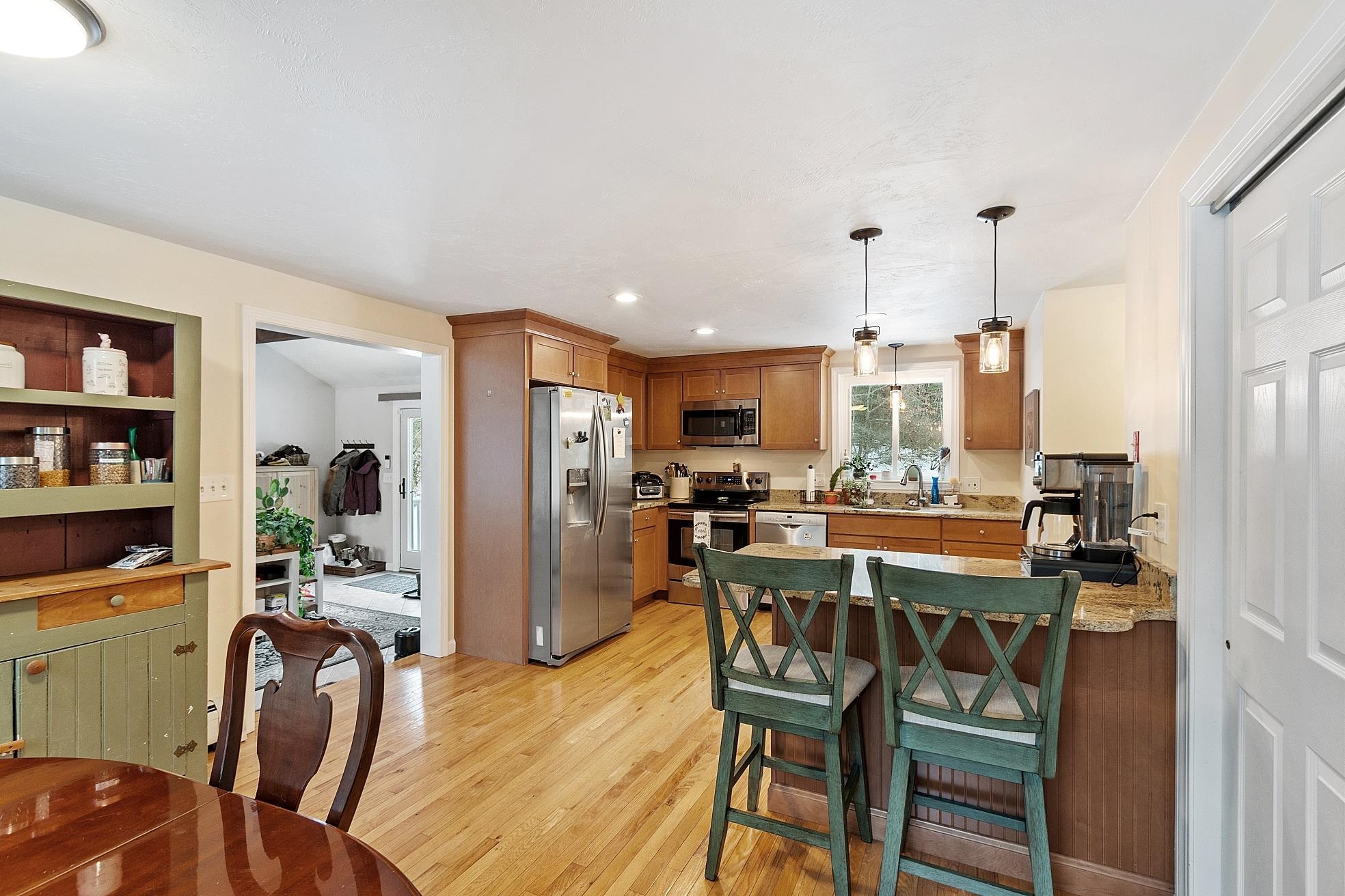 229 Range Road Windham, NH 03087 - Photo 14 of 42