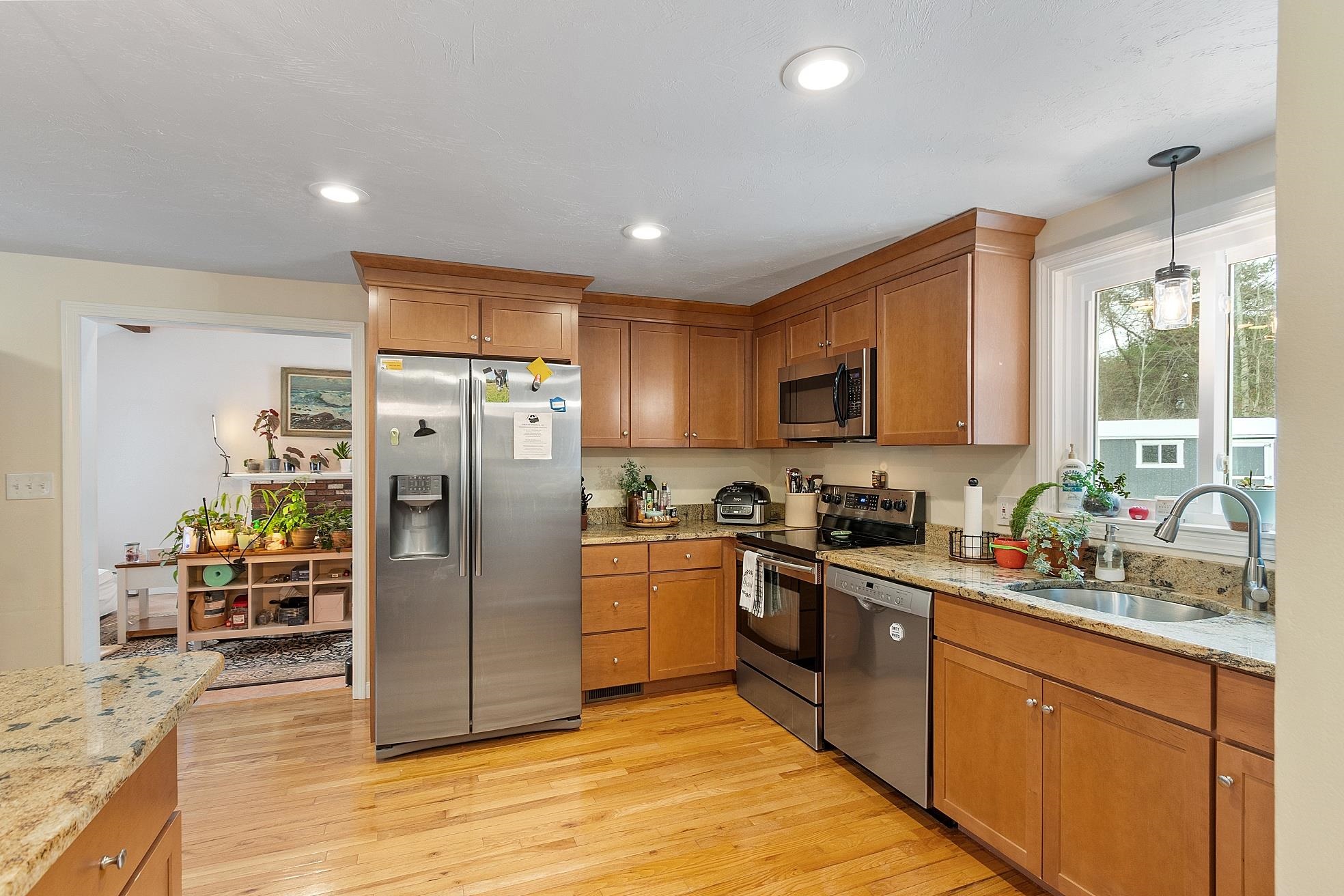 229 Range Road Windham, NH 03087 - Photo 17 of 42