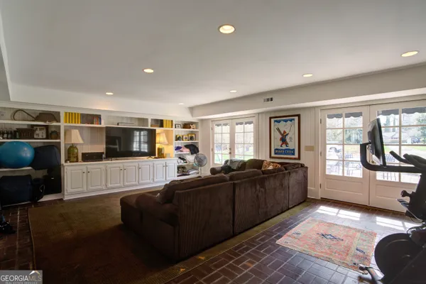 $1,379,900 | 2 Virginia Circle Southwest, Rome, GA 30161