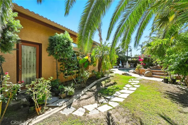 a picture of floor plan