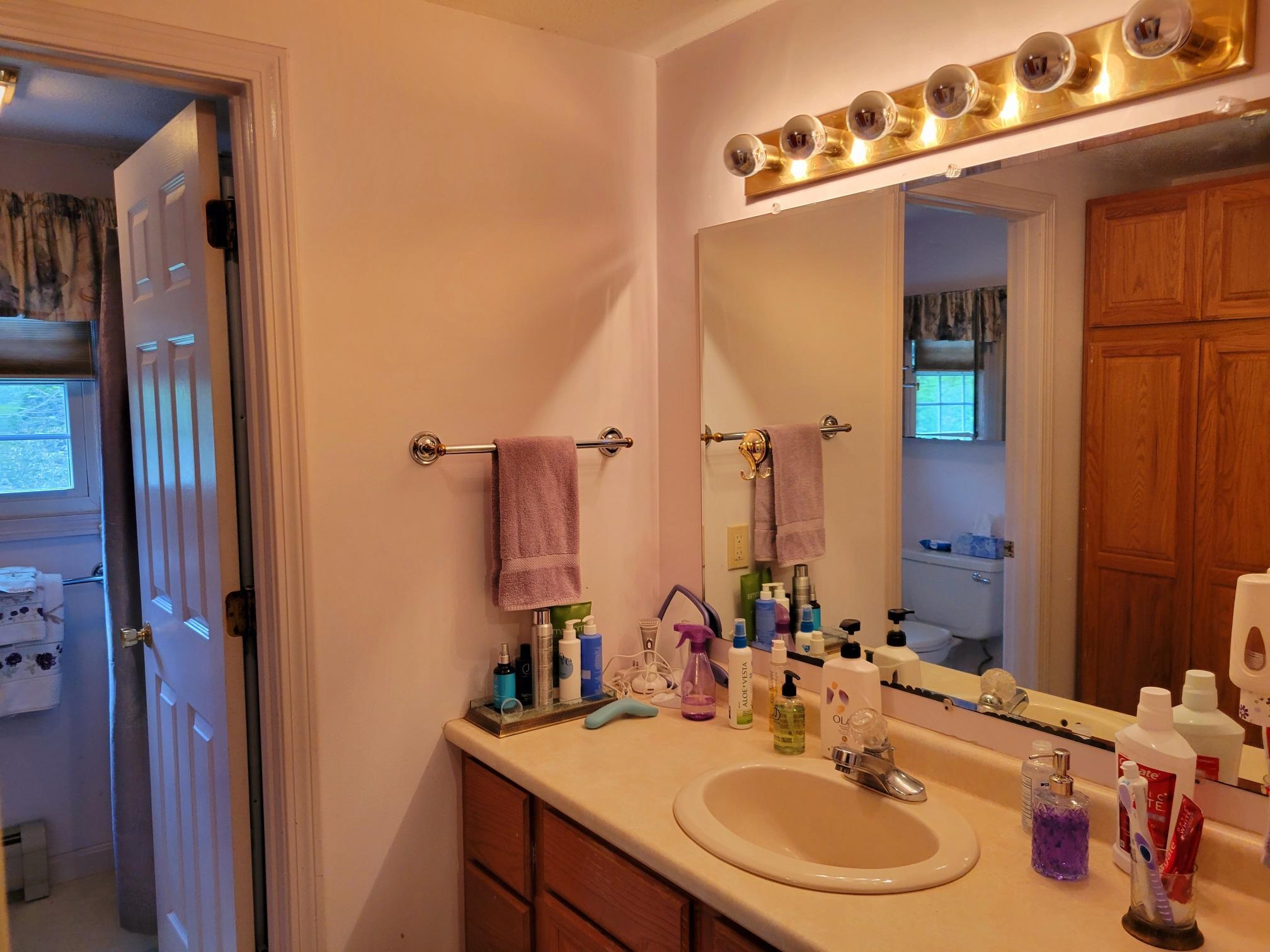 20 Gates Road, Unit 33 Marlborough, NH 03455 - Photo 24 of 38