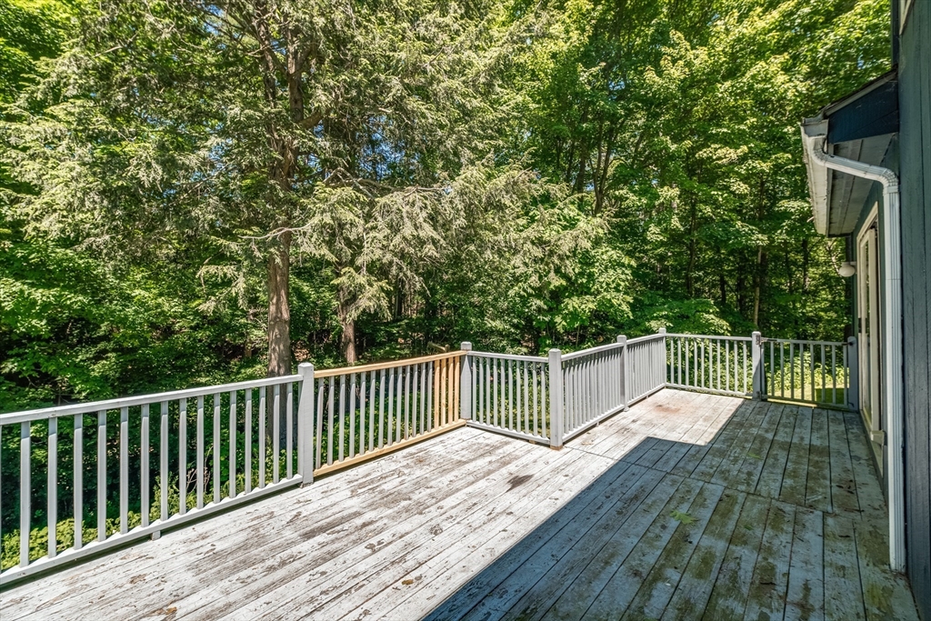 72 Stillwater Road, Unit A Deerfield, MA 01373 - Photo 5 of 27
