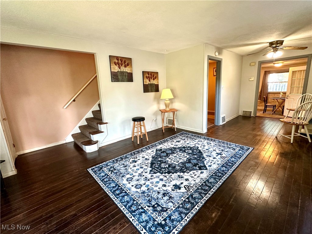 25550 Tungsten Road Euclid, OH 44132 - Photo 3 of 20 Gallery Image 3