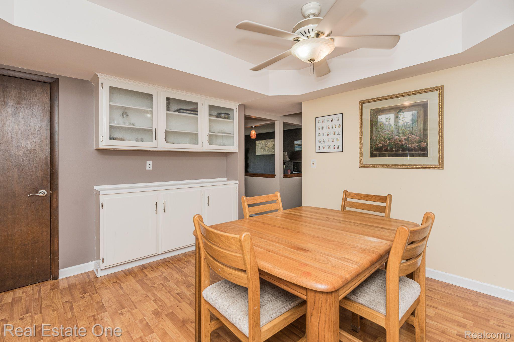 2623 Rhodes Drive Troy, MI 48083 - Photo 8 of 28 Gallery Image 8