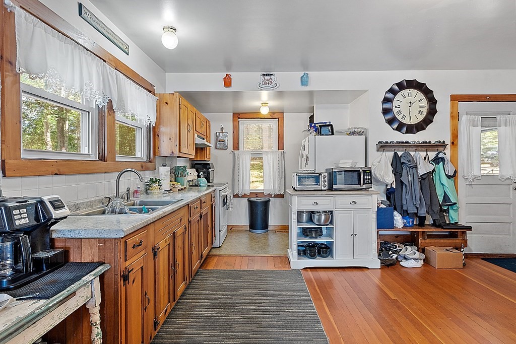 5 Holmes Road Orange, MA 01364 - Photo 18 of 38 Gallery Image 18