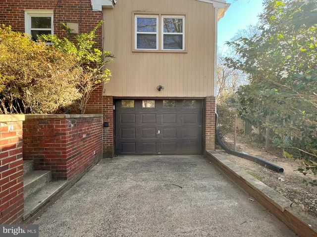 $3,500 | 4426 Strathmore Avenue, Garrett Park, MD 20896