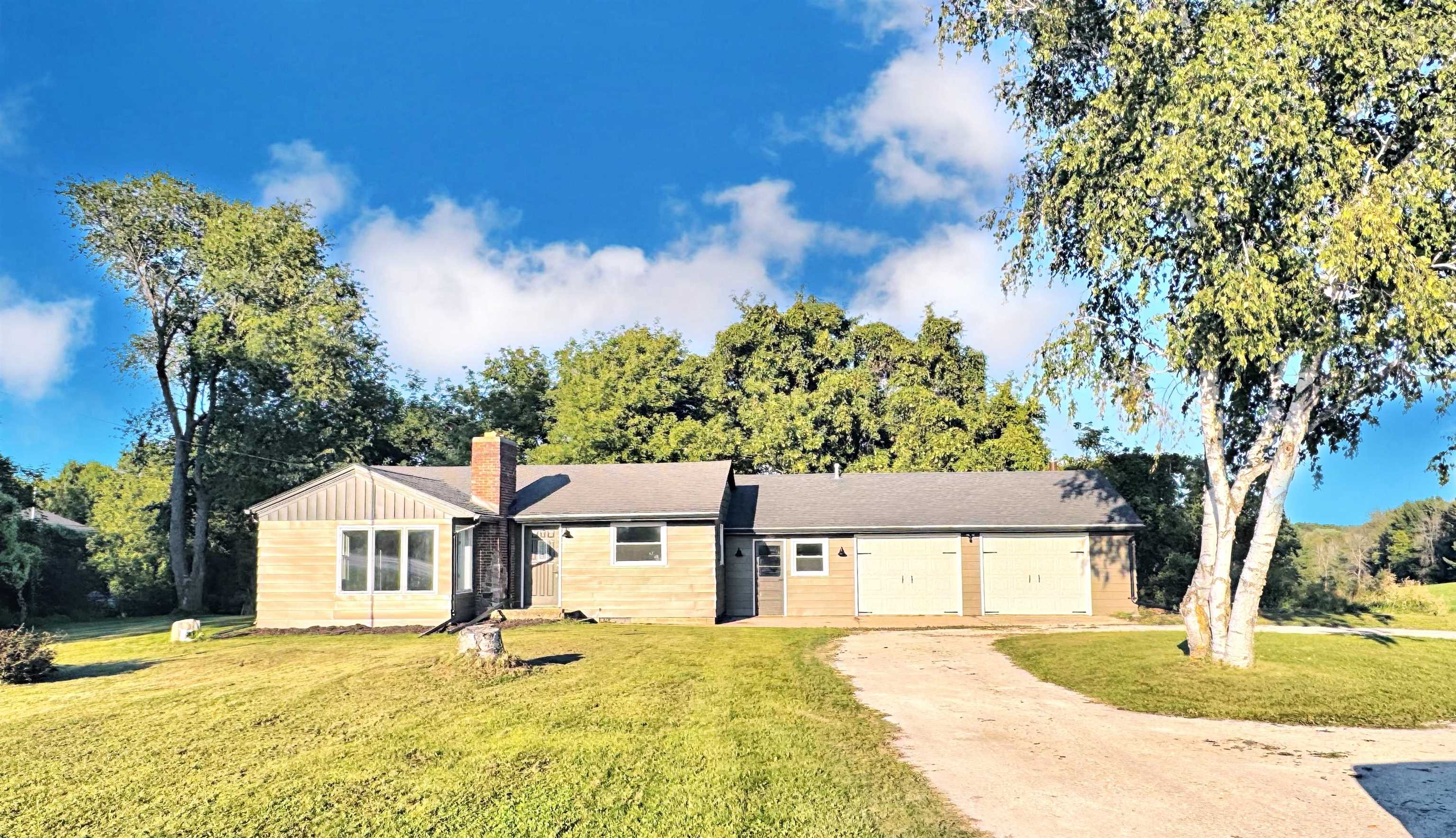 7435 Highway 147 Two Rivers, WI 54241 - Photo 1 of 1 Gallery Image 1