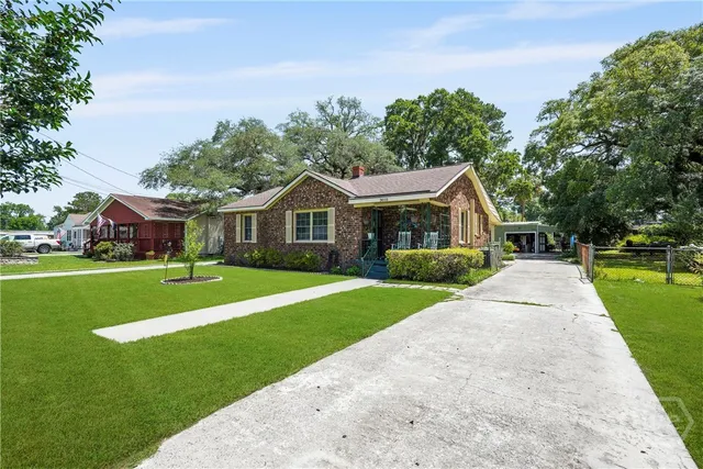 $425,000 | 3010 Leonard Street, Savannah, GA 31404