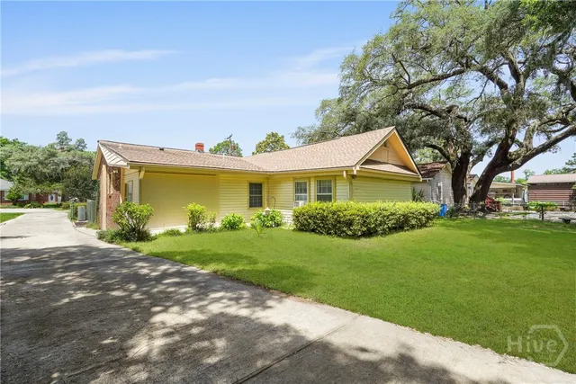 $425,000 | 3010 Leonard Street, Savannah, GA 31404