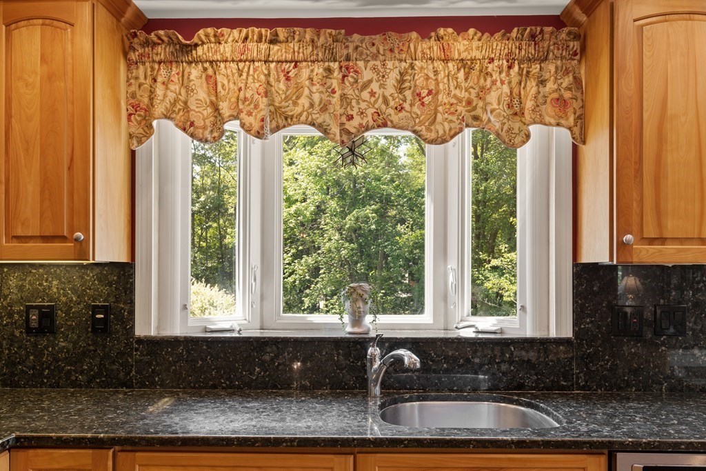 25 Aqueduct Road Wayland, MA 01778 - Photo 13 of 41 Gallery Image 13