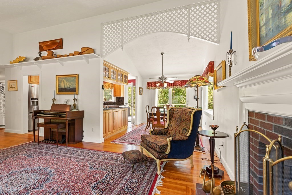25 Aqueduct Road Wayland, MA 01778 - Photo 19 of 41 Gallery Image 19