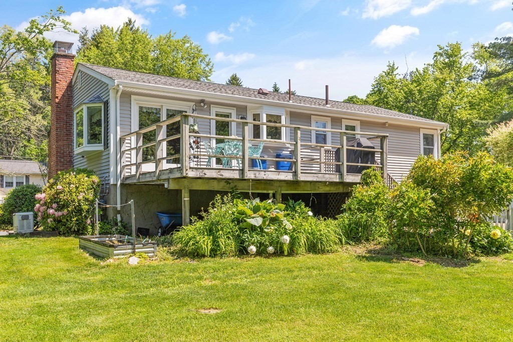 25 Aqueduct Road Wayland, MA 01778 - Photo 2 of 41 Gallery Image 2
