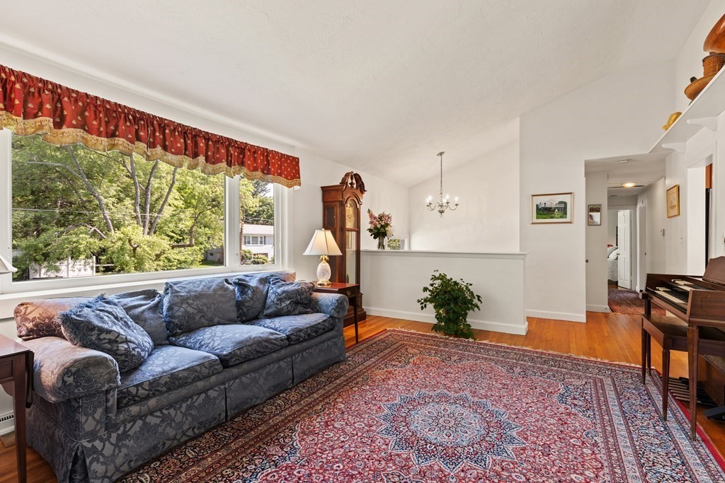 25 Aqueduct Road Wayland, MA 01778 - Photo 24 of 41 Gallery Image 24