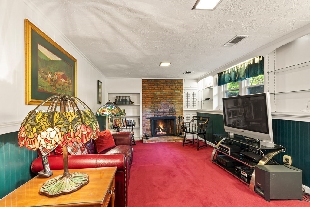 25 Aqueduct Road Wayland, MA 01778 - Photo 31 of 41 Gallery Image 31