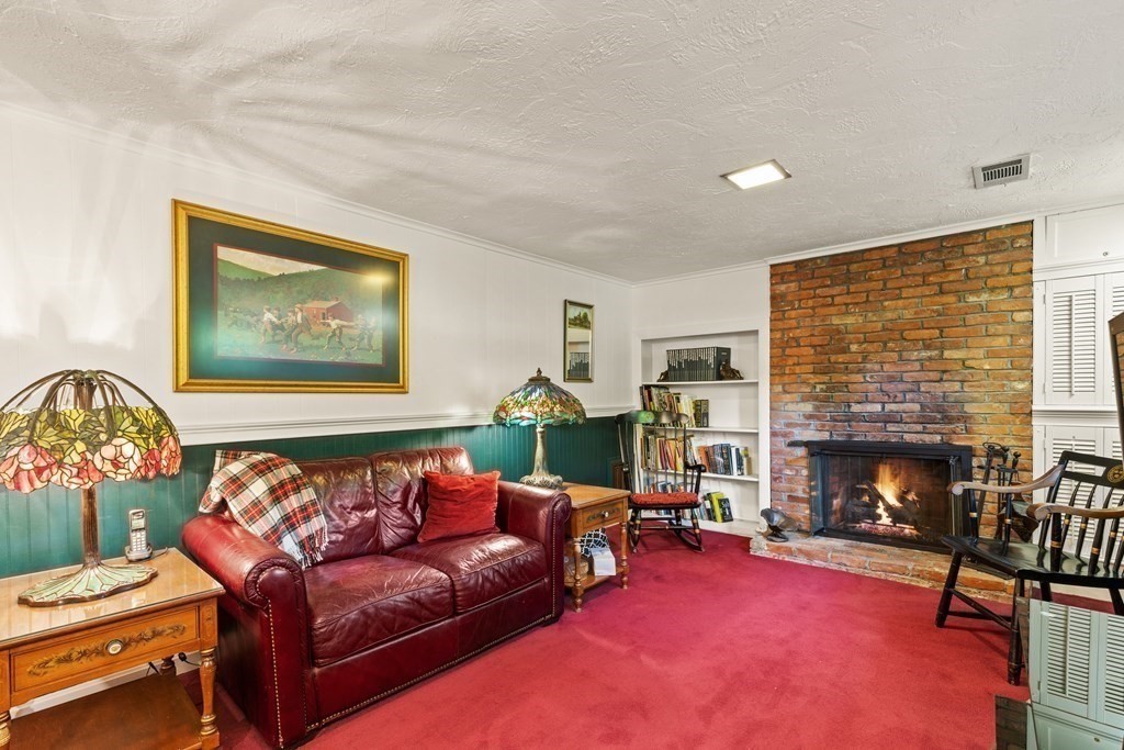 25 Aqueduct Road Wayland, MA 01778 - Photo 32 of 41 Gallery Image 32