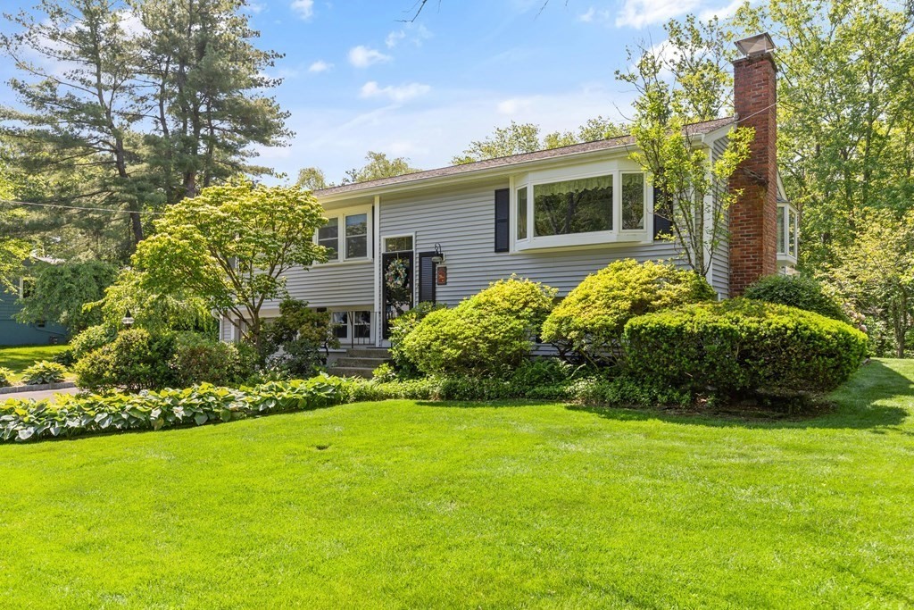25 Aqueduct Road Wayland, MA 01778 - Photo 5 of 41 Gallery Image 5