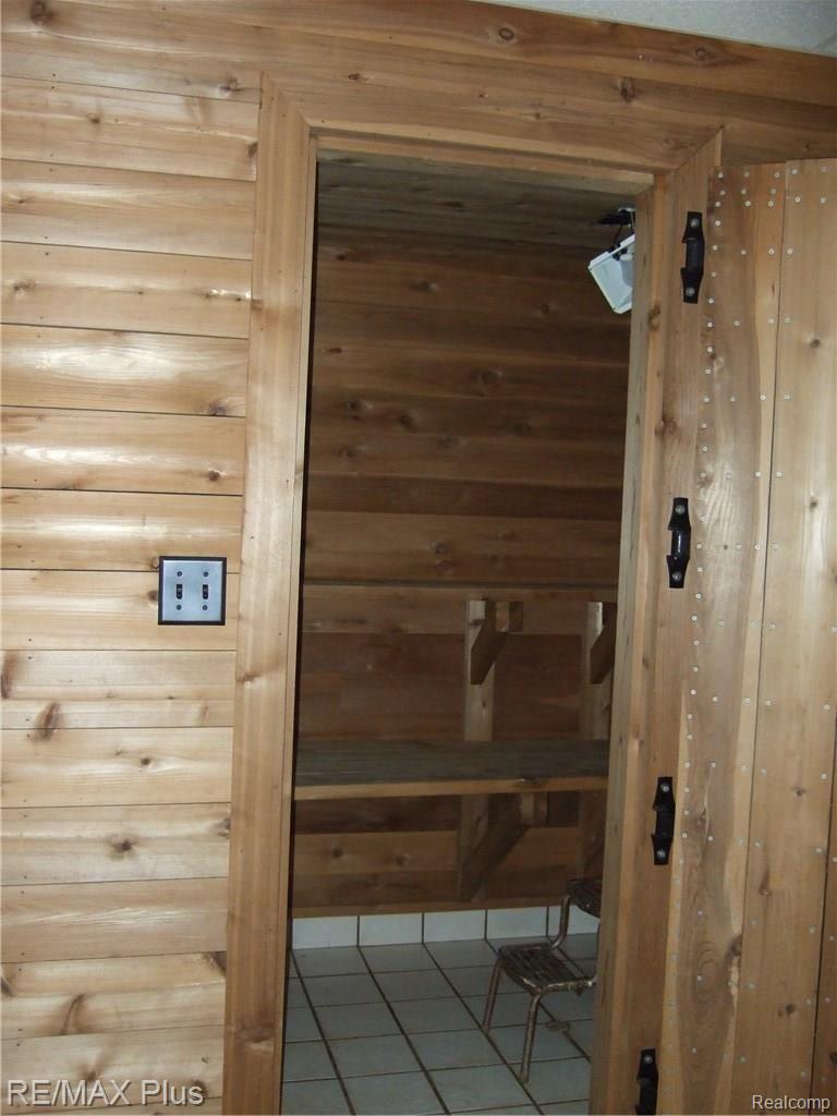 3385 Newark Road Attica, MI 48412 - Photo 18 of 24 DSCF5948.JPG