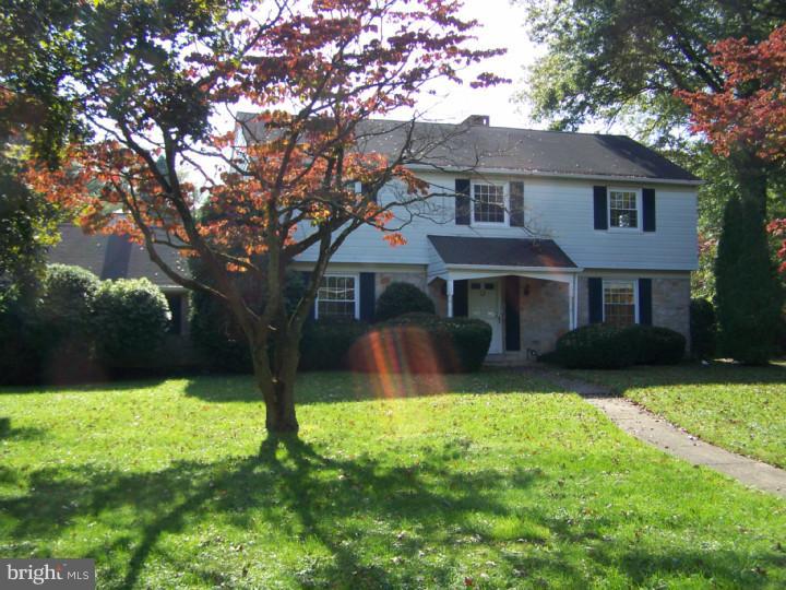1064 Welsh Road Huntingdon Valley, PA 19006 - Photo 2 of 12