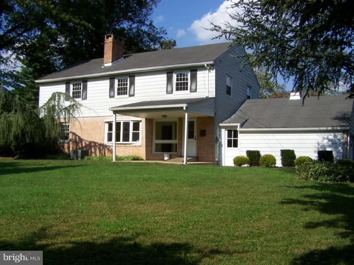 1064 Welsh Road Huntingdon Valley, PA 19006 - Photo 5 of 12 Exterior Back