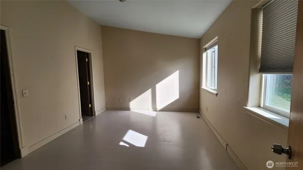 $2,795 | 705 West Brokaw Road, Camano Island, WA 98282