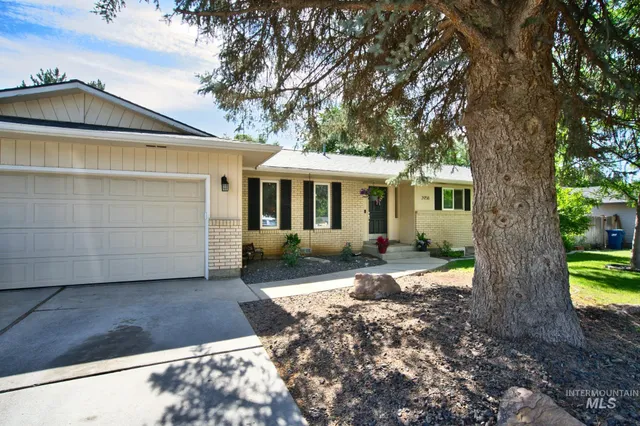 $515,500 | 3958 North Bryson Way, Boise, ID 83713