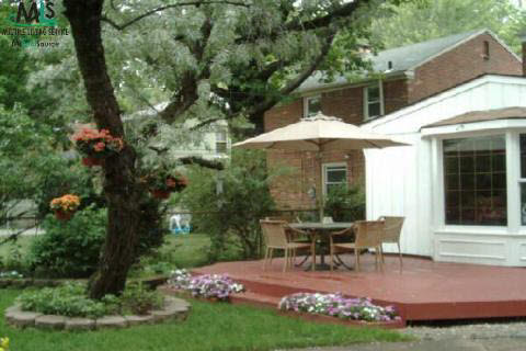 1669 Bournemouth Road Grosse Pointe, MI 48236 - Photo 7 of 8 692151-6.JPG