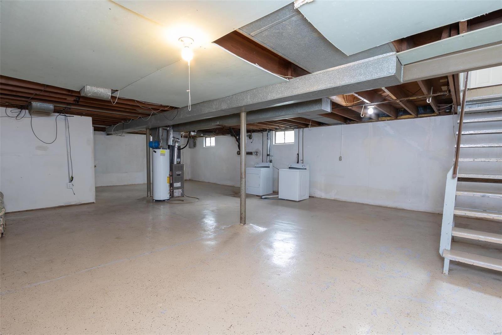 147 Susan Road St. Louis, MO 63129 - Photo 15 of 19