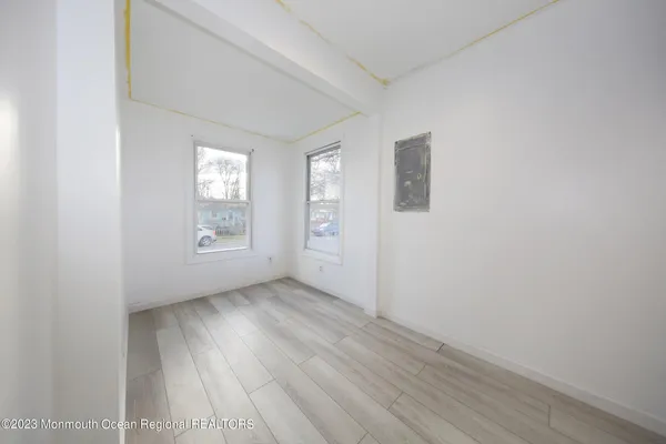 $2,200 | 243 Seabreeze Avenue, Middletown, NJ 07748