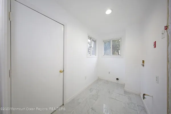 $2,200 | 243 Seabreeze Avenue, Middletown, NJ 07748