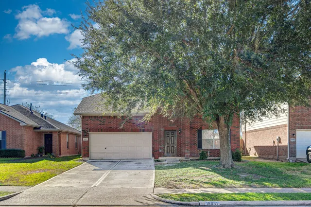 $2,100 | 15831 Crooked Arrow Drive, Sugar Land, TX 77498