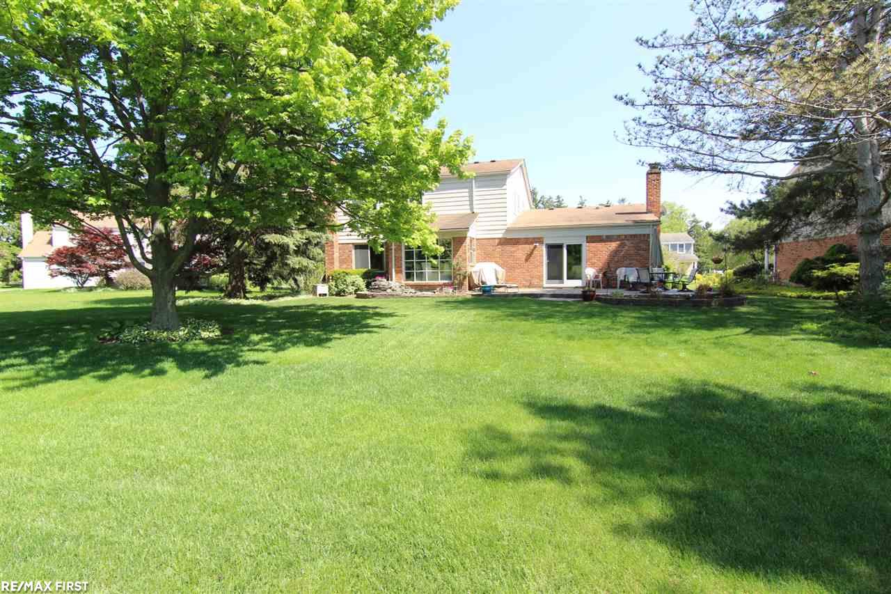 710 Lion Street Rochester Hills, MI 48307 - Photo 2 of 41