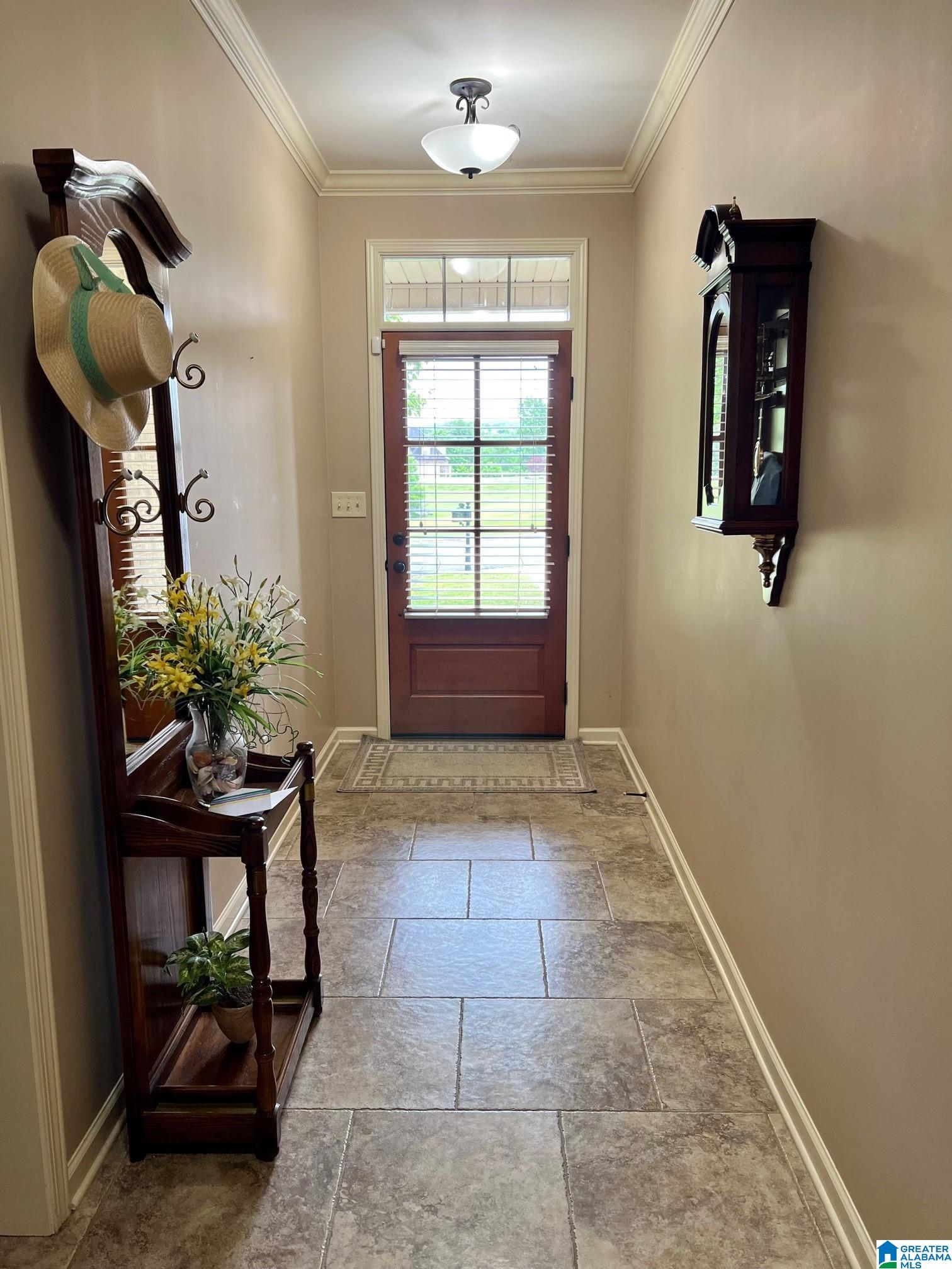 925 North Legacy Cove Springville, AL 35146 - Photo 4 of 20