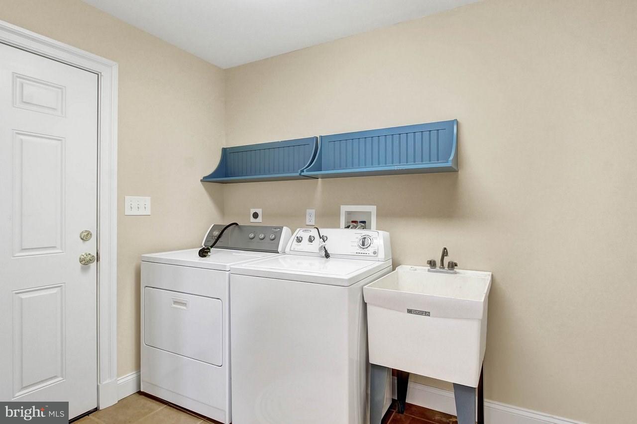 865 Deer Road Fawn Grove, PA 17321 - Photo 12 of 36 Gallery Image 12