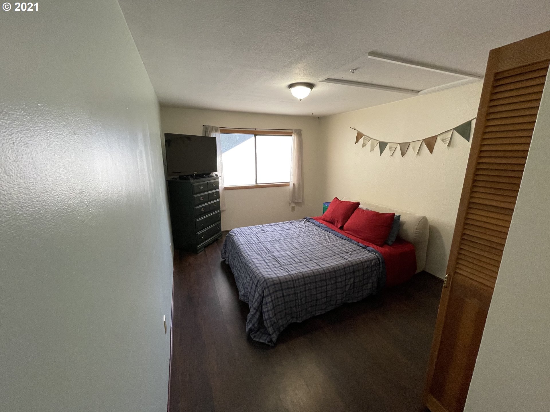 4169 Carnes Road Roseburg, OR 97471 - Photo 14 of 32 Gallery Image 14