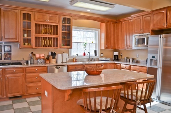 15 Benjamin Tripp Road Westport, MA 02790 - Photo 8 of 26 Gallery Image 8