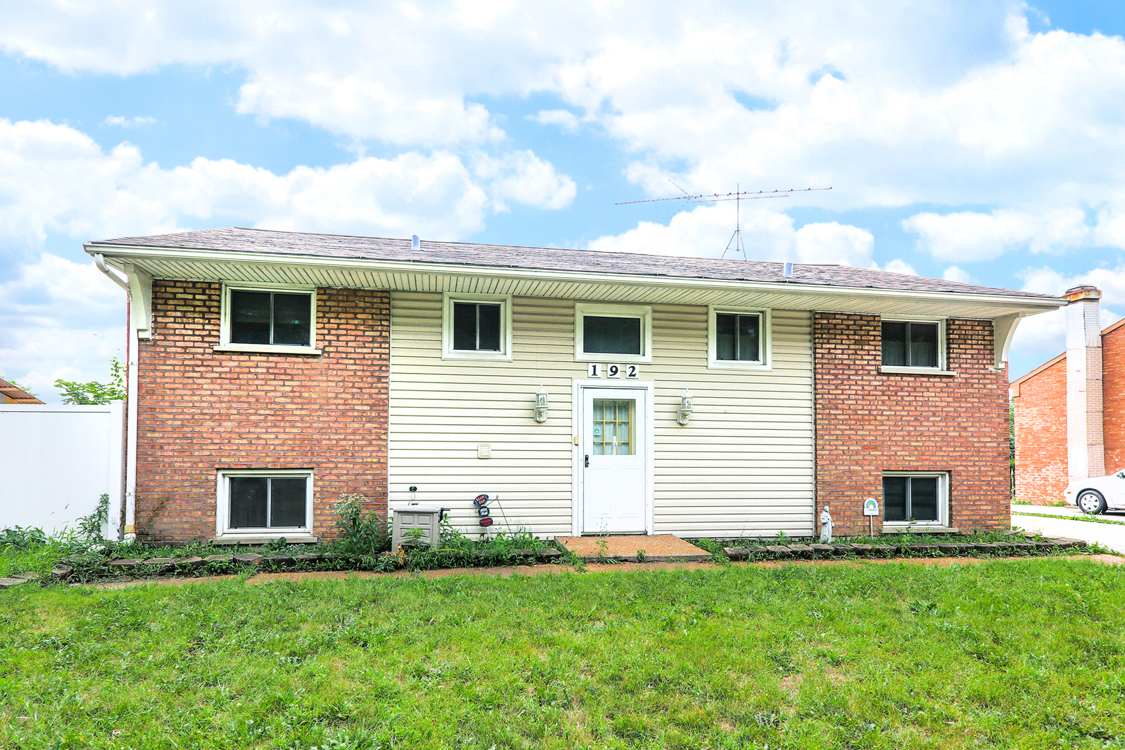 192 South Pinecrest Road Bolingbrook, IL 60440 - Photo 1 of 21 a front view of house with yard